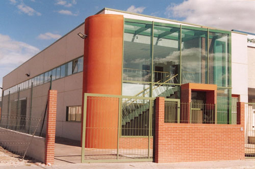 Nave industrial pareada en Calle Puerto de Pajares. P.I. Prado Overa. LeganÃ©s.